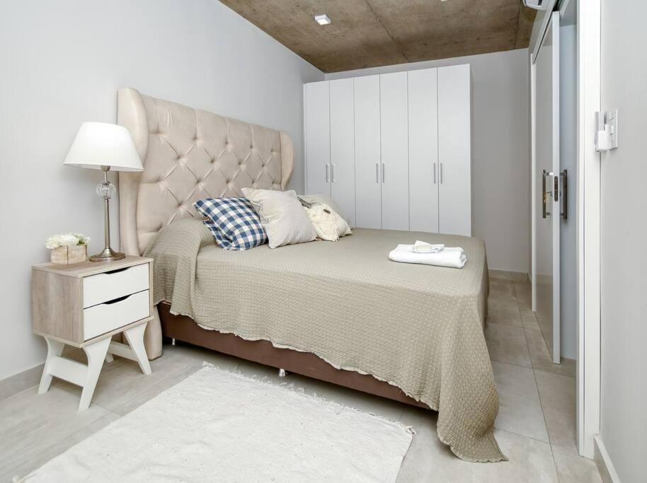 A Estrenar! Apartamento Con Pileta Zona Aeropuerto Wifi 200Mg Asunción Exterior photo