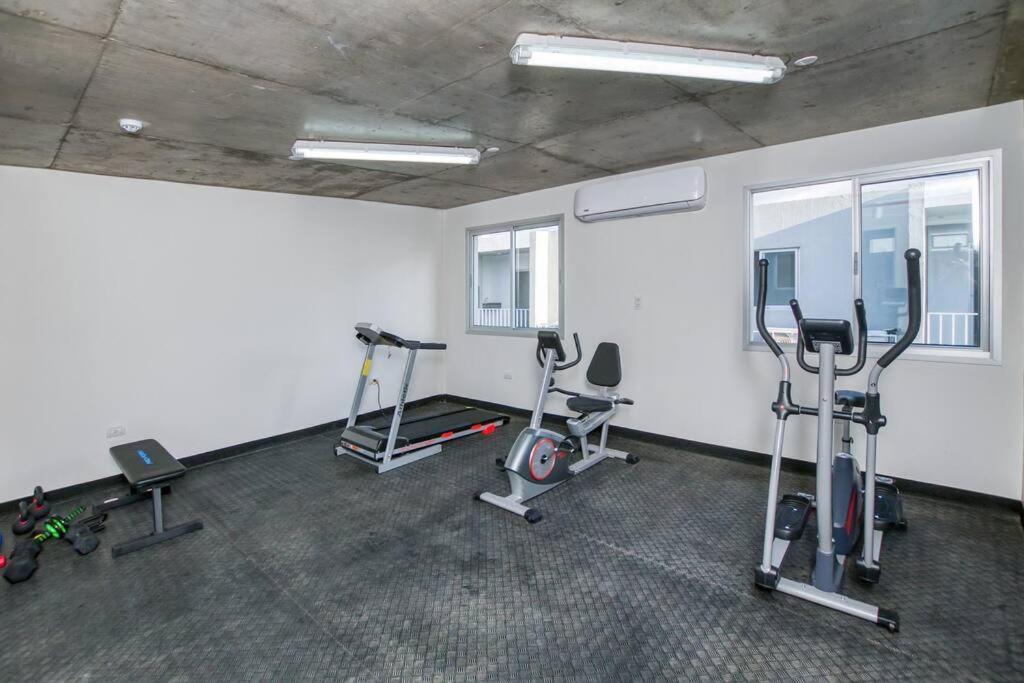 A Estrenar! Apartamento Con Pileta Zona Aeropuerto Wifi 200Mg Asunción Exterior photo